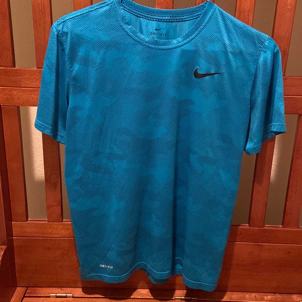 Nike Dri-fit camo print shirt